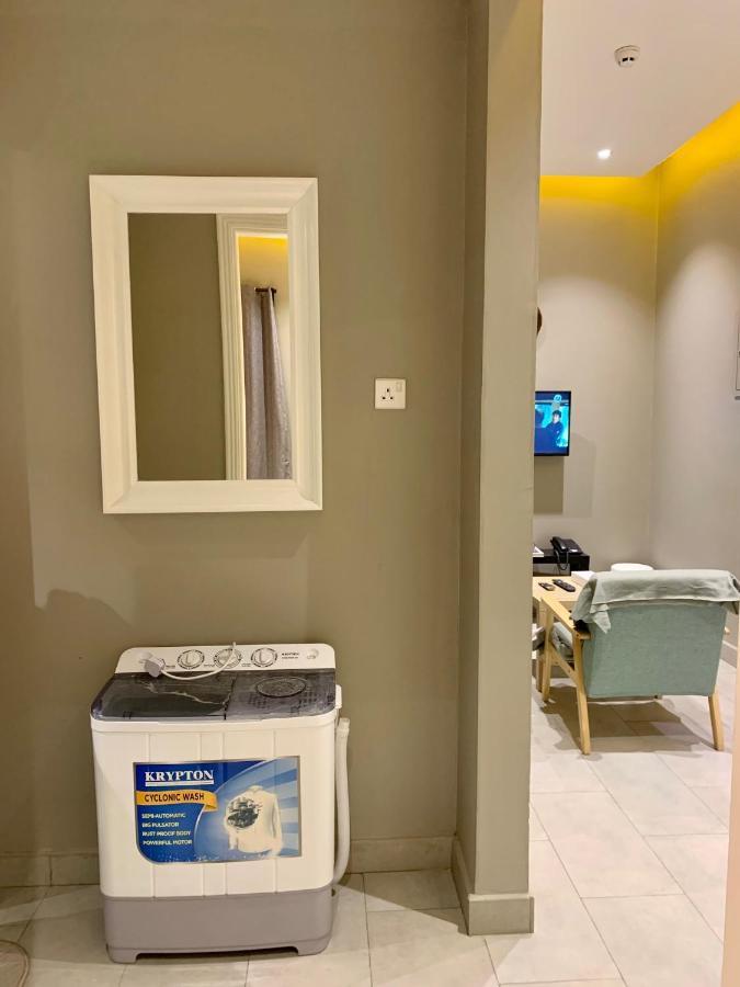 Al Rawdha Hotel Apartments 샤르자 외부 사진